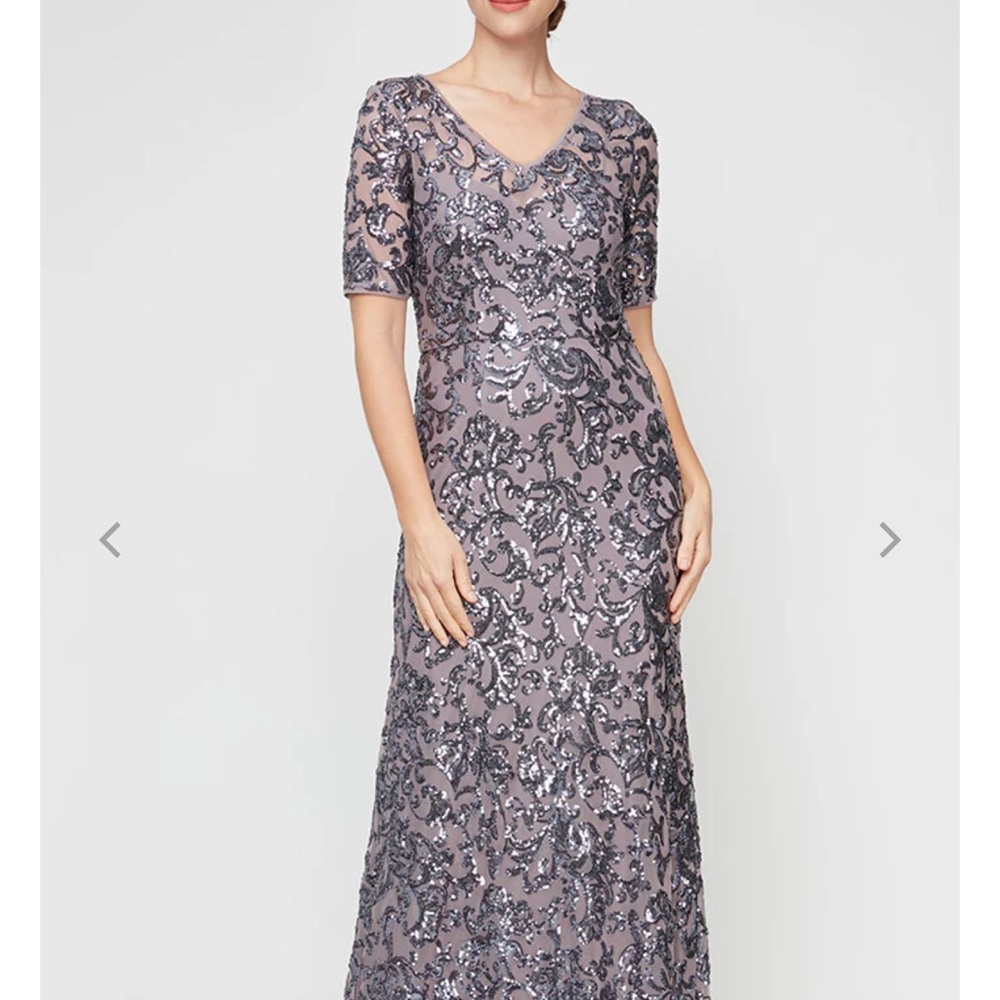 Alex Evenings Brynn Sequin Evening Gown Size 6 Style 8196803 Icy Orchid